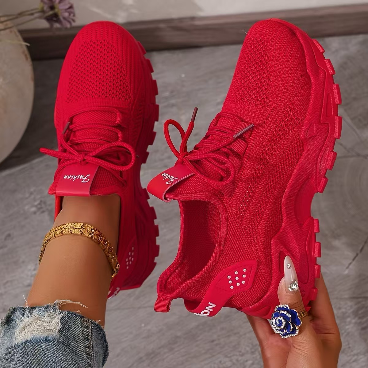 Maica | Orthopedic Sneakers
